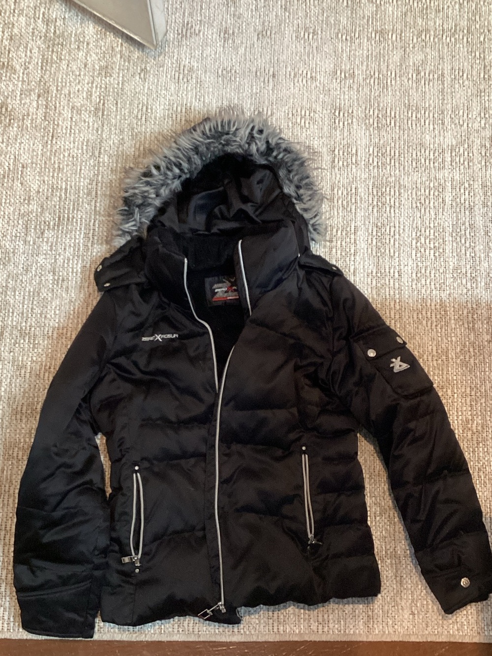 ZeroXposur Women's Black Puffer Coat with Faux Fur-Trim Hood